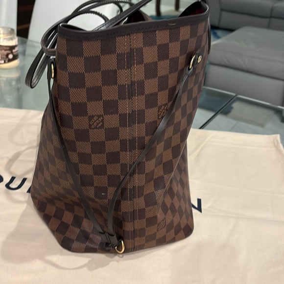Louis Vuitton Damier Neverfull Tote GM - Picture 3 of 12